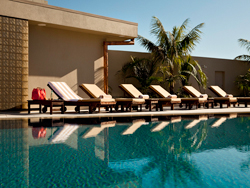 The Langham Auckland's outdoor heated infinity swimming pool